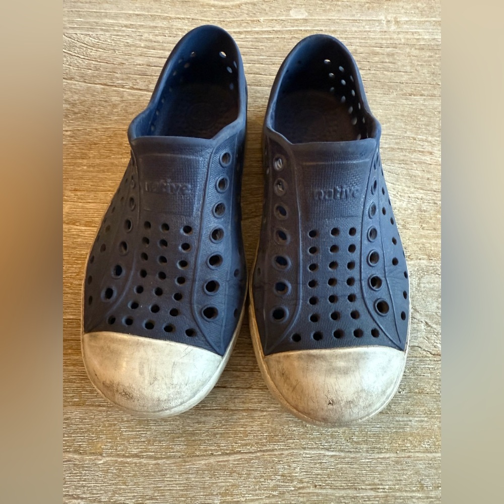 Native Navy Slip-On Shoes with White Soles pool shoes